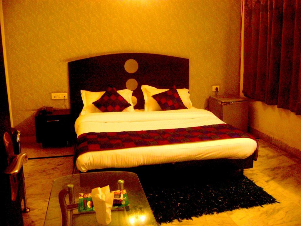 Hotel Mandakini Palace Delhi  Habitación foto